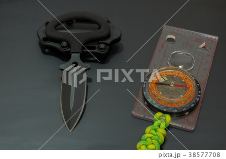 Knife military and compass. 38577708