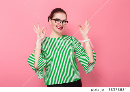 Businesswoman with hair bun 38578684