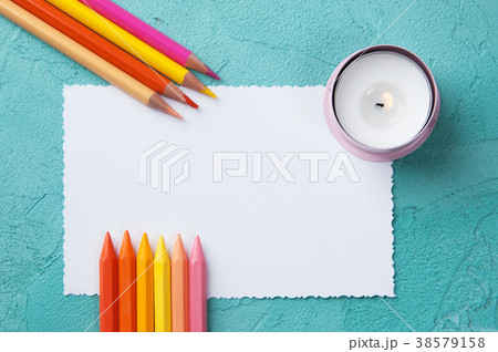 White blank note 38579158