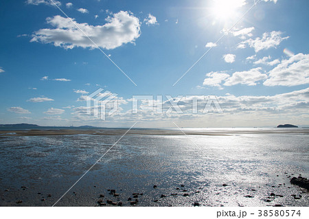 干潟と太陽と青空 干潟と太陽と青空 38580574