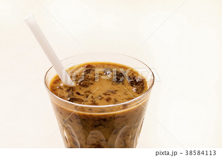 コーヒーゼリーシェイク　冷たい飲み物 38584113