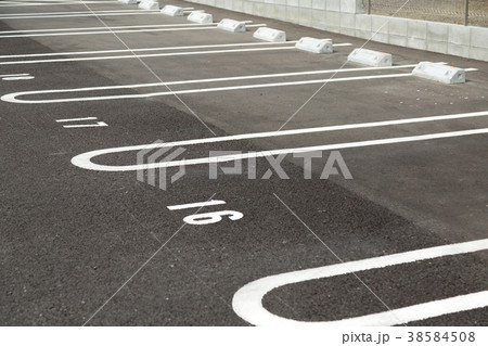 駐車場 38584508
