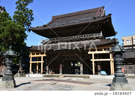 城端別院 善徳寺 山門 城端別院 善徳寺 山門 38584607
