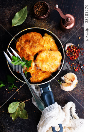 chicken pancakes 38585376