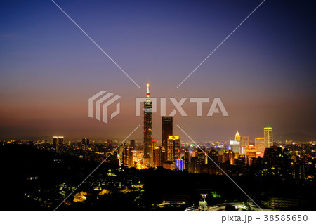 台北の夜景 38585650