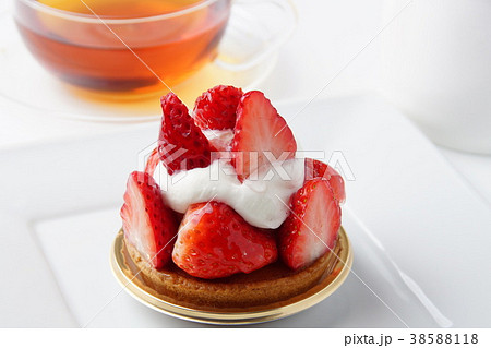 イチゴタルトケーキ イチゴタルトケーキ 38588118