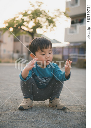 3 years old 3 years old 38589734
