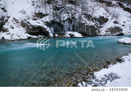 winter river Tara in Montenegro 38593890