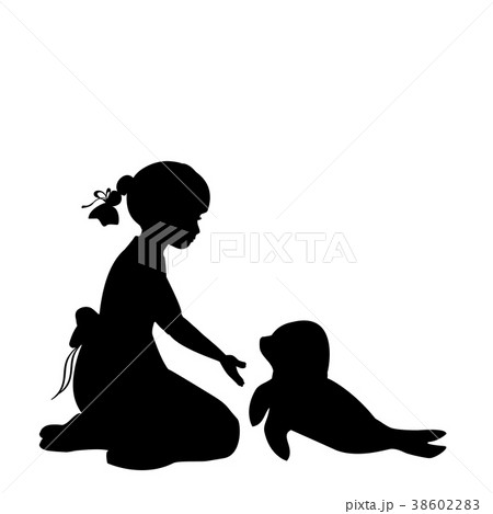 Silhouette girl sitting knees beckon seal pups 38602283