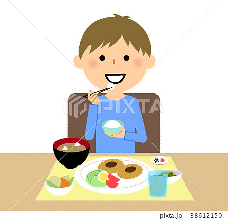 男の子　食事 38612150
