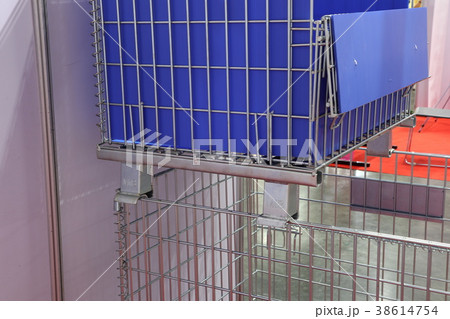 wire mesh pallet 38614754