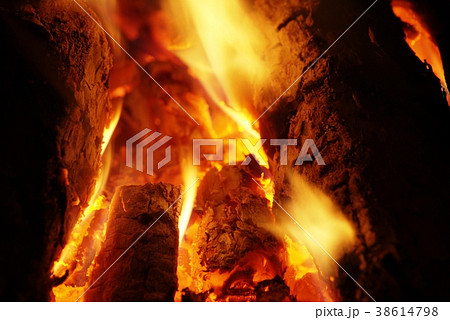Extreme close up view to camp fire flames Extreme close up view to camp fire flames 38614798