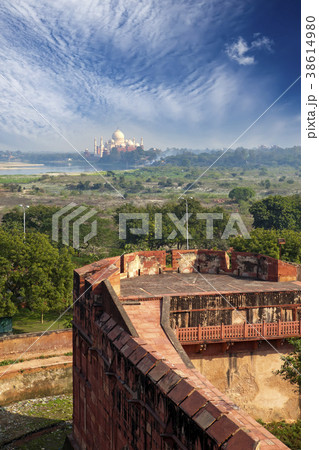 India. Agra. A view of Taj Mahal from a wall of th 38614980