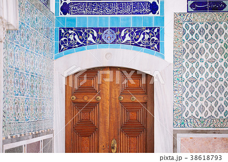 Ottoman ancient Handmade Tiles, floral patterns 38618793