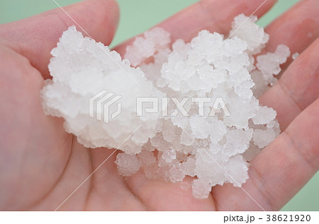 死海の塩 38621920
