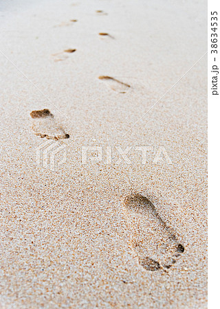 Footprint in the Sand Footprint in the Sand 38634535