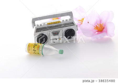 花見 ラジカセ 宴会 花見 ラジカセ 宴会 38635480