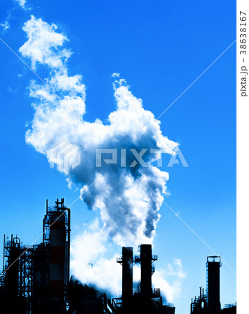 稼働中のコンビナート 38638167