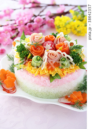 ひな祭り ケーキ寿司の写真素材