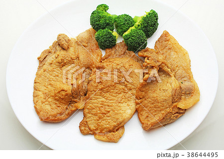 豚肉の味噌焼き 豚肉の味噌焼き 38644495