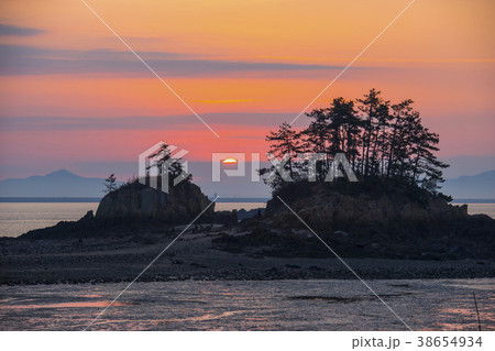 夕焼け 群山市 島 38654934