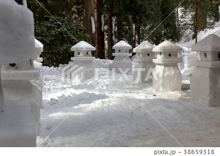 金峯山雪灯篭祭 38659318