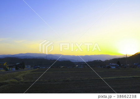 SUN SET 38662238
