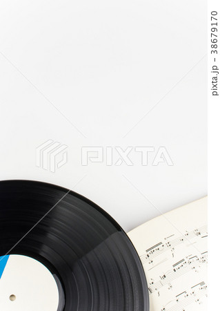 楽譜とレコード 38679170