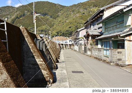 【三重県 尾鷲市】須賀利の漁村風景 【三重県 尾鷲市】須賀利の漁村風景 38694895