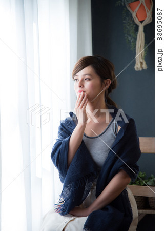美容　ビューティー　女性 38695087