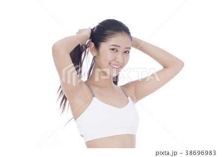 若い女性　フィットネス　ライフスタイル 38696983
