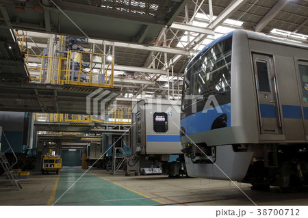 大宮総合車両センターにて検査を受ける小田急線4000形 38700712