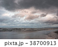 初冬・曇天の日本海 38700913