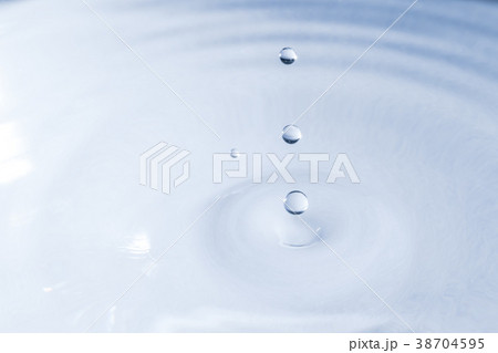 水玉世界 水玉世界 38704595