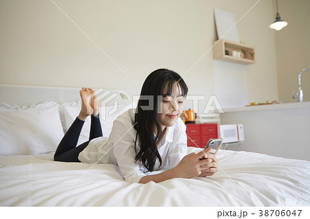 女子大生 笑顔 微笑 38706047
