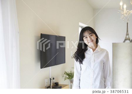 女子大生 笑顔 微笑 38706531
