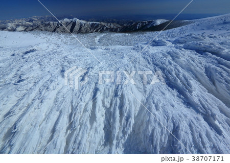 山形蔵王の樹氷原 山形蔵王の樹氷原 38707171