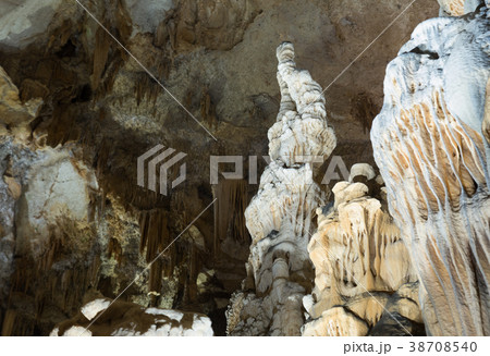 Chamber in Grotte des Demoiselles, Ganges, France Chamber in Grotte des Demoiselles, Ganges, France 38708540