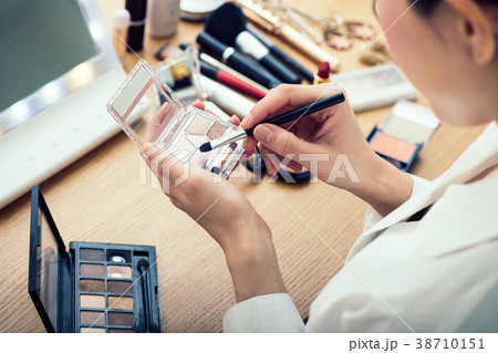 化粧品 コスメ メイクグッズ メイク 38710151