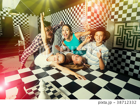 Portrait of family who is satisfied of visit of entertainment 38712332