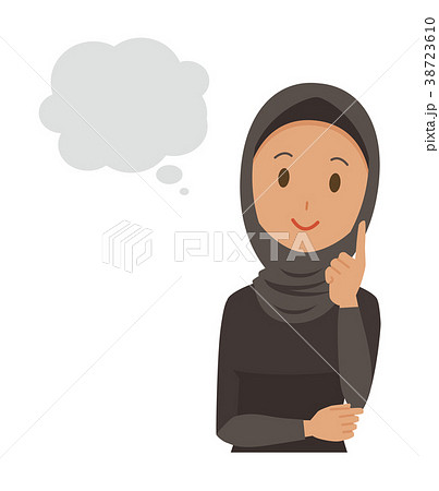 民族衣装を着たアラブの女性が想像している 38723610