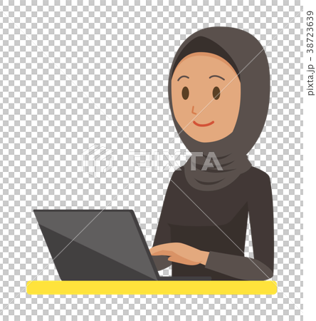 民族衣装を着たアラブの女性がノートパソコンを操作している 38723639