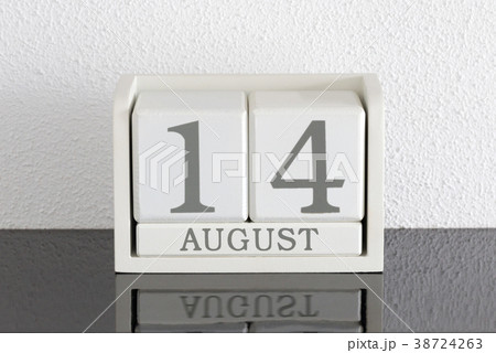 White block calendar 38724263