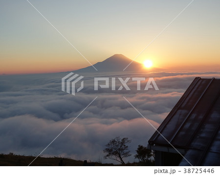 富士の雲海 富士の雲海 38725446