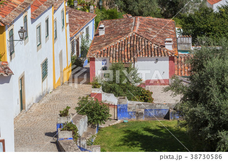 The ancient streets and houses of Portuguese 38730586