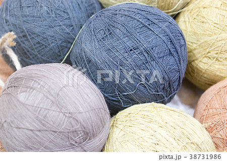 Balls Of Yarn In Basket, Selective Focus Balls Of Yarn In Basket, Selective Focus 38731986
