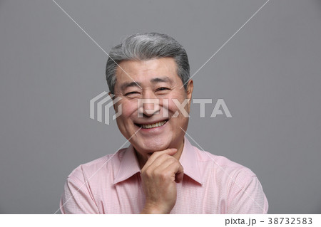 韓国人 高齢者 老人 38732583