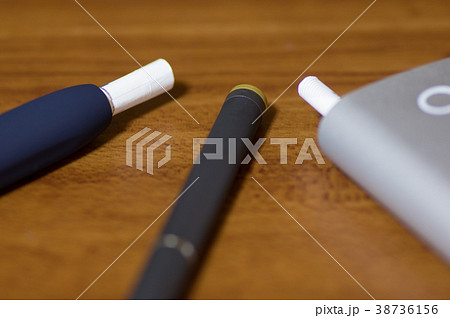 加熱式タバコ3種類 38736156