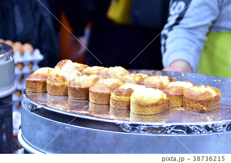 明洞の屋台料理 38736215