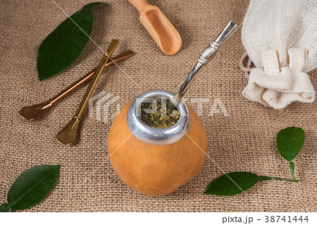 yerba mate yerba mate 38741444